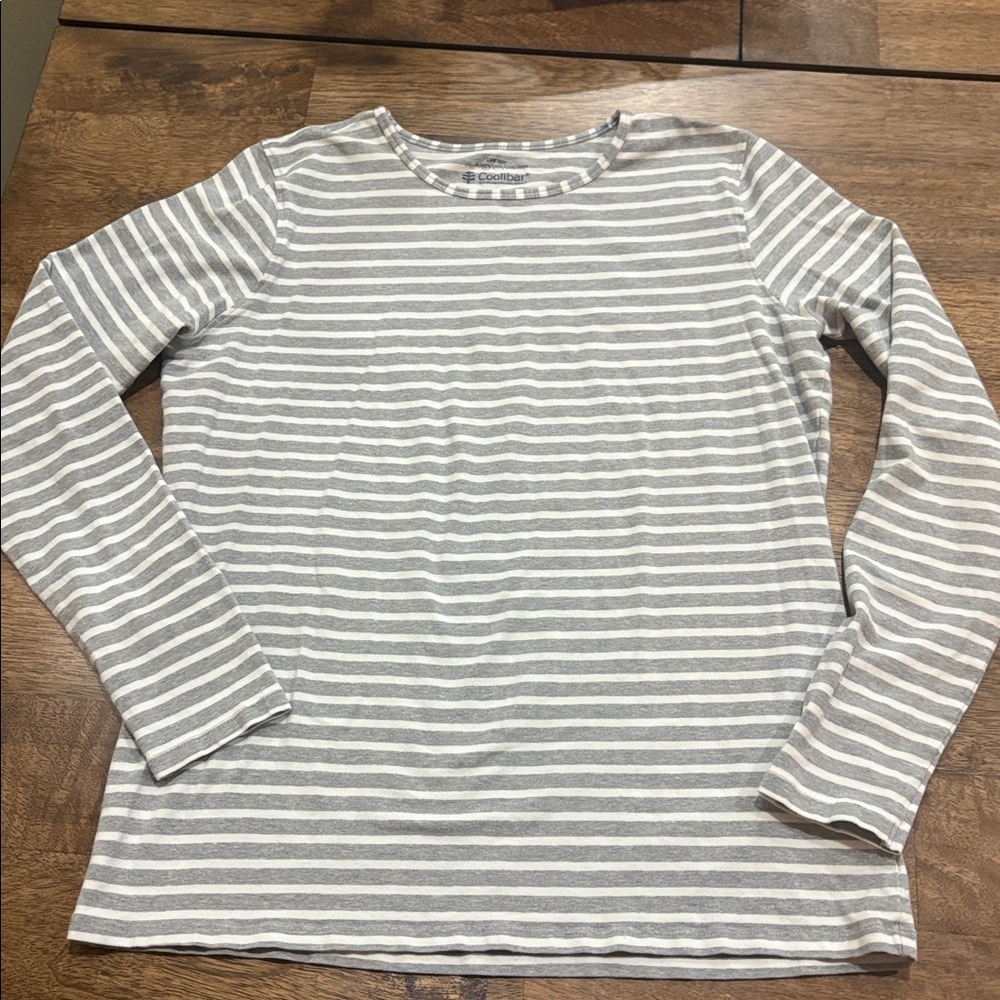 Coolibar Striped Top - Size S. Morada Everyday L/S. T-shirt. Gray & white